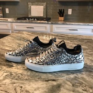 New! P448 sneakers